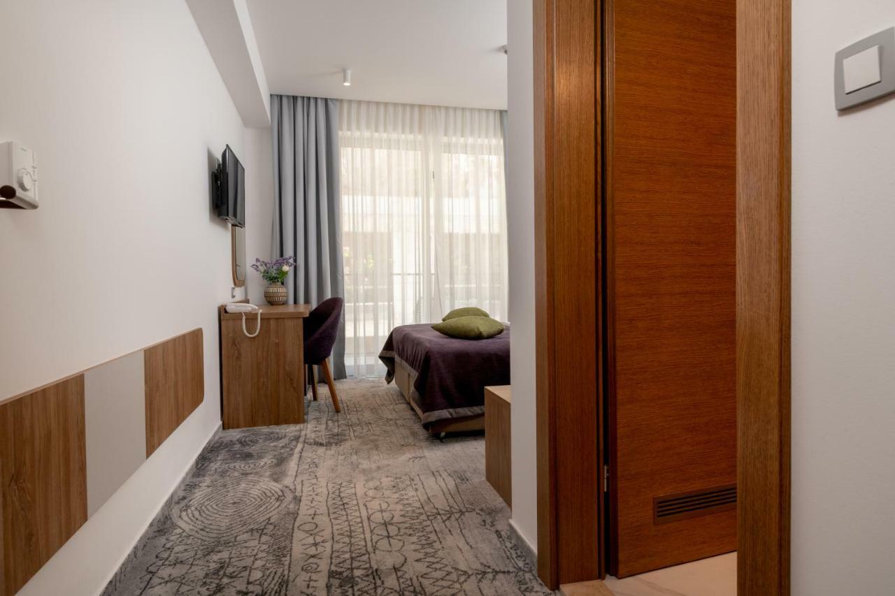 Hotel Nova Neum Bagian luar foto